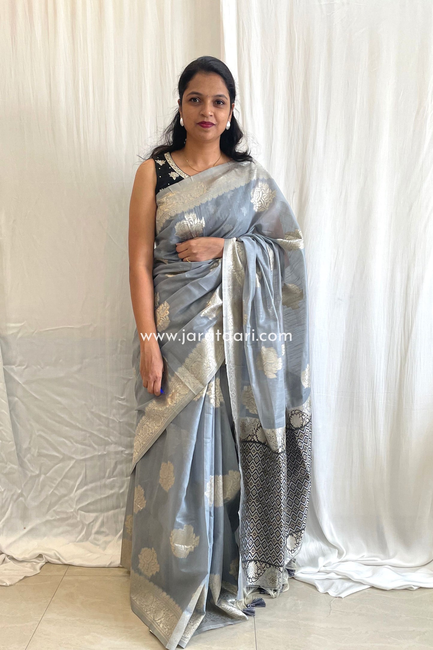 Gray Soft Tissue Banarasi Saree - Aadyaa